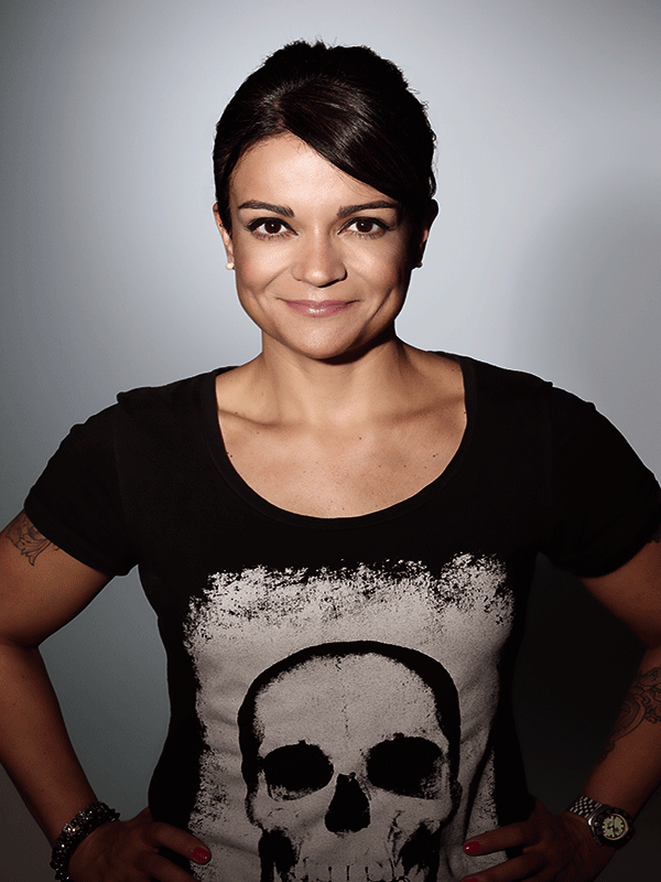 LUCIANA HAGUIARA