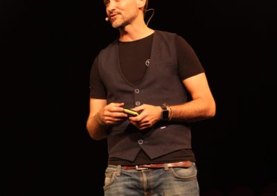 Conferencia Alex Puig